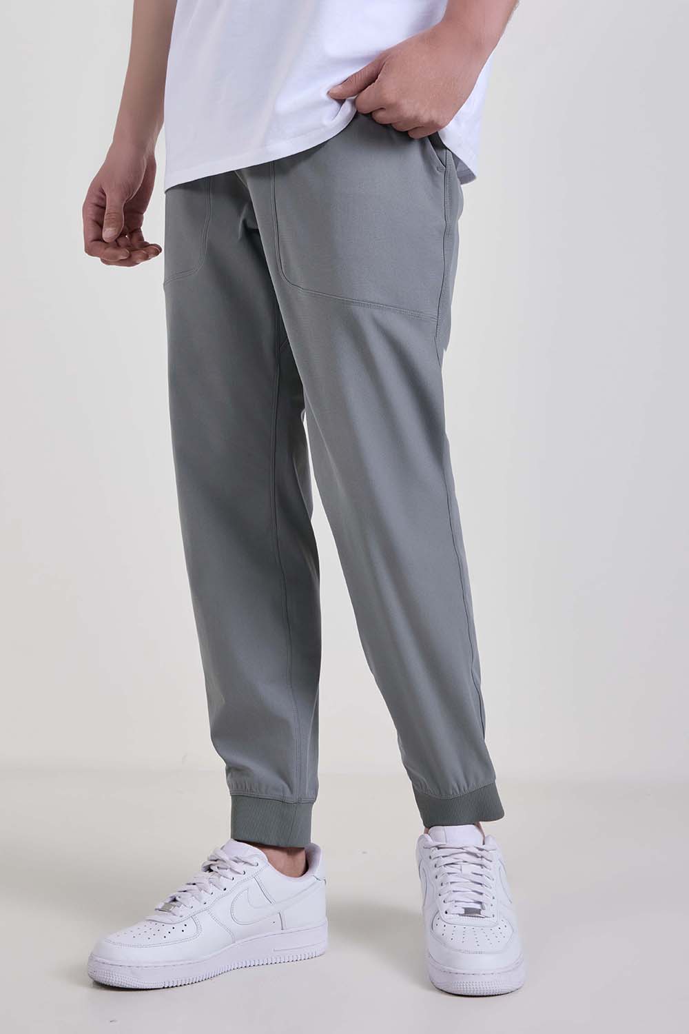 תמונת דוגמן קידמית של ABC Warpstreme Jogger Regular