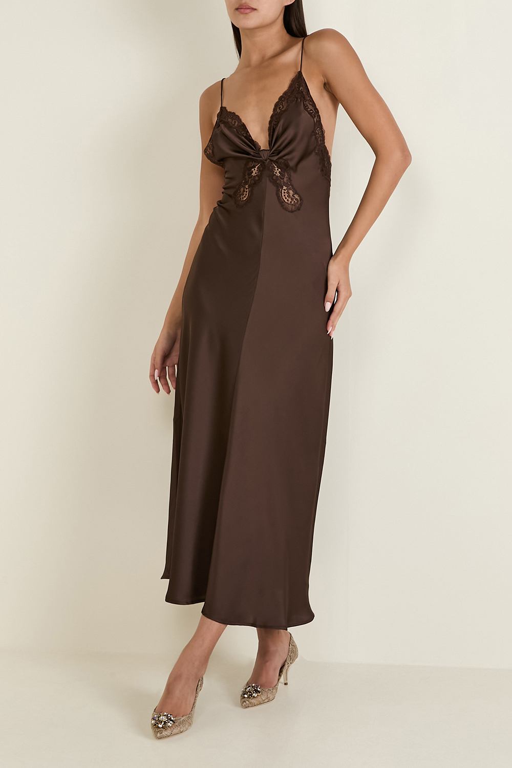 תמונת דוגמן קידמית של שמלת קנדי