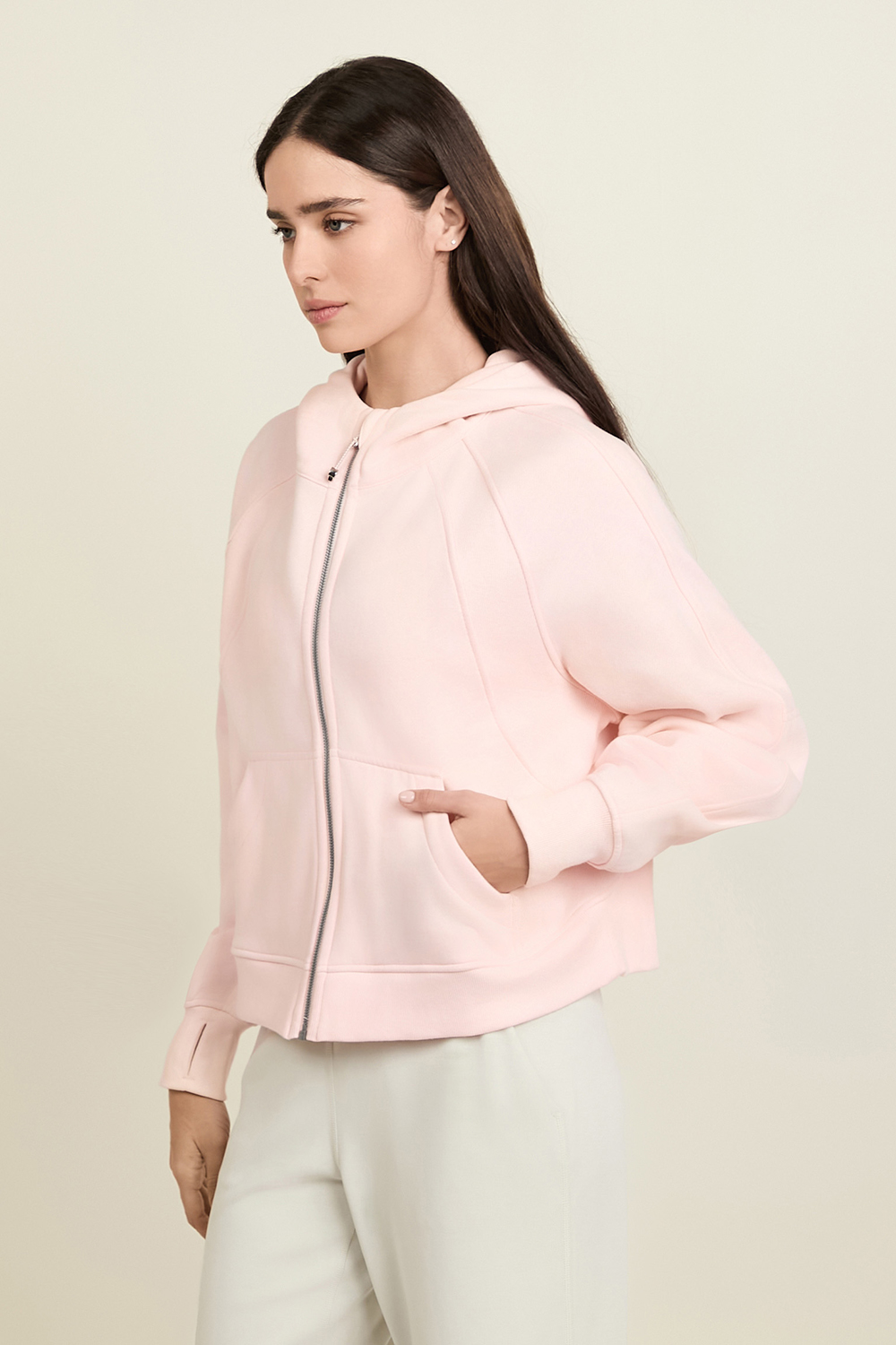 תמונת דוגמן קידמית של Scuba Oversized Full Zip