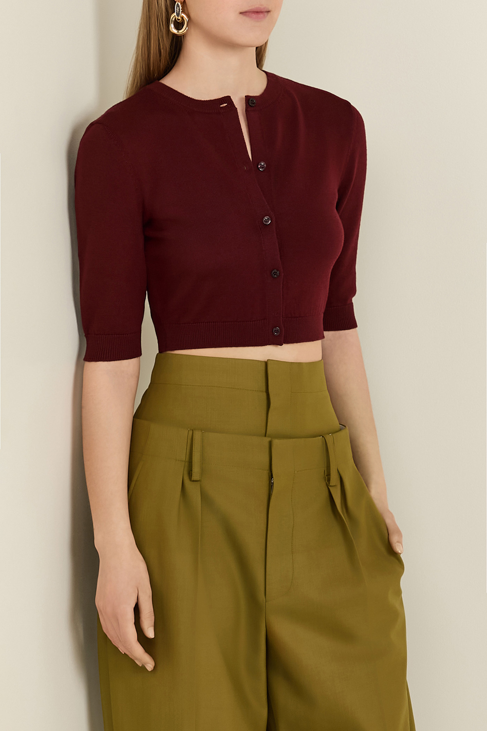 תמונת דוגמן קידמית של קרדיגן קרופ