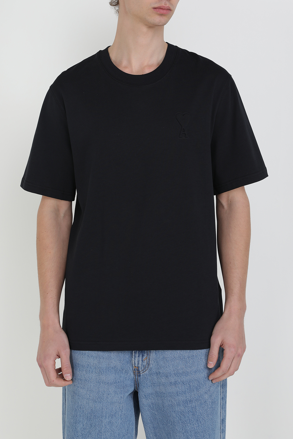 תמונת דוגמן קידמית של חולצה טי