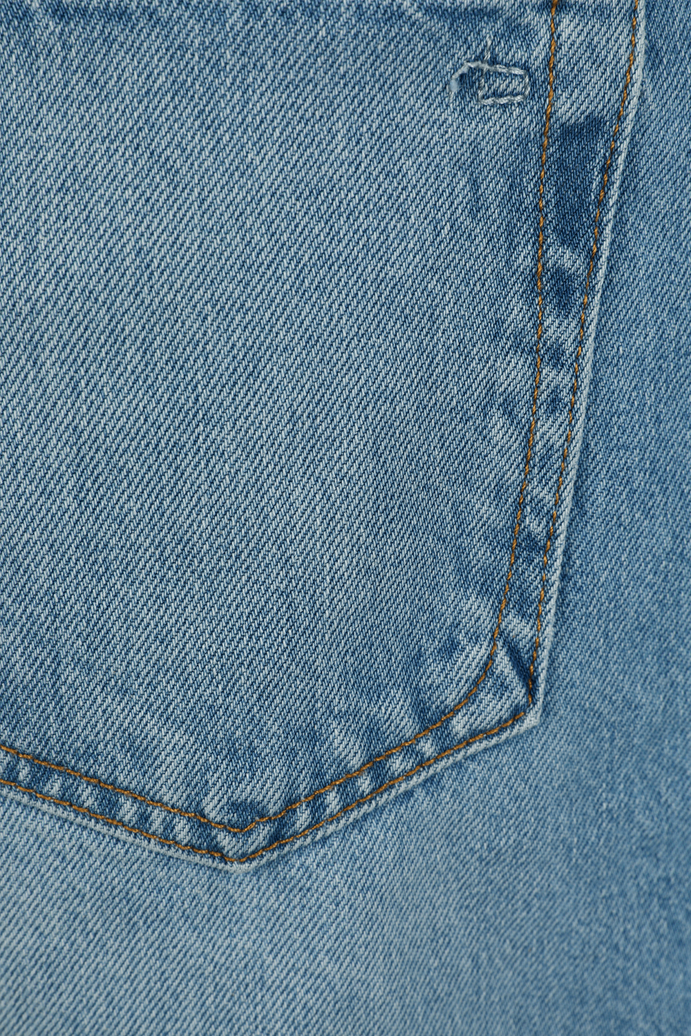 תמונה אחורית של מכנסי ג'ינס מאיה היי רייס קצרים