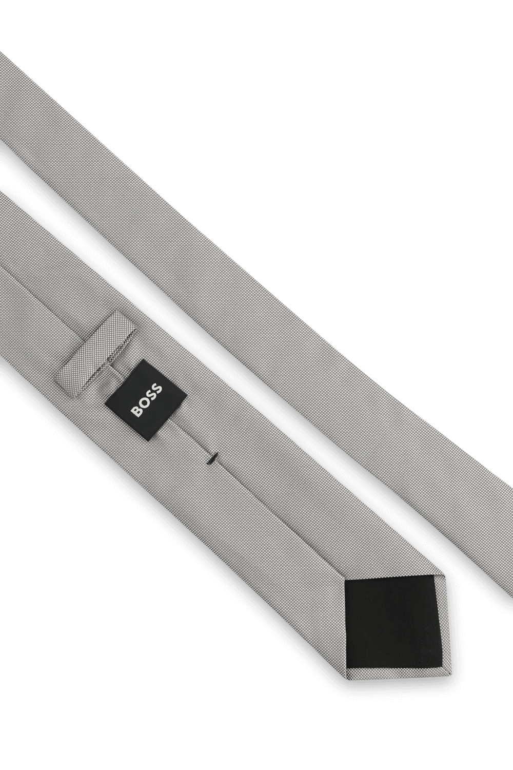 תמונה אחורית של עניבת משי