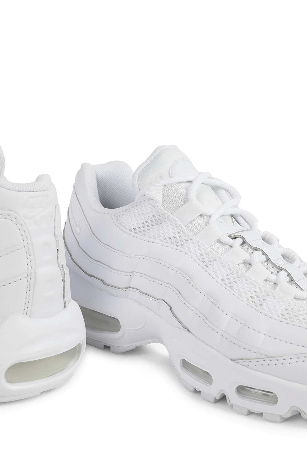 תמונת תקריב של נעלי ספורט אייר מקס 95