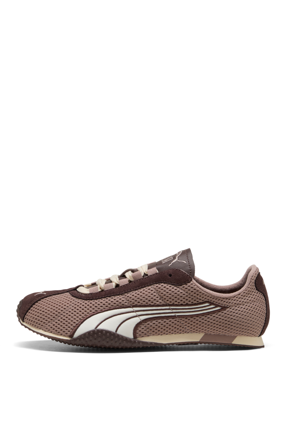 תמונה אחורית של נעלי סניקרס