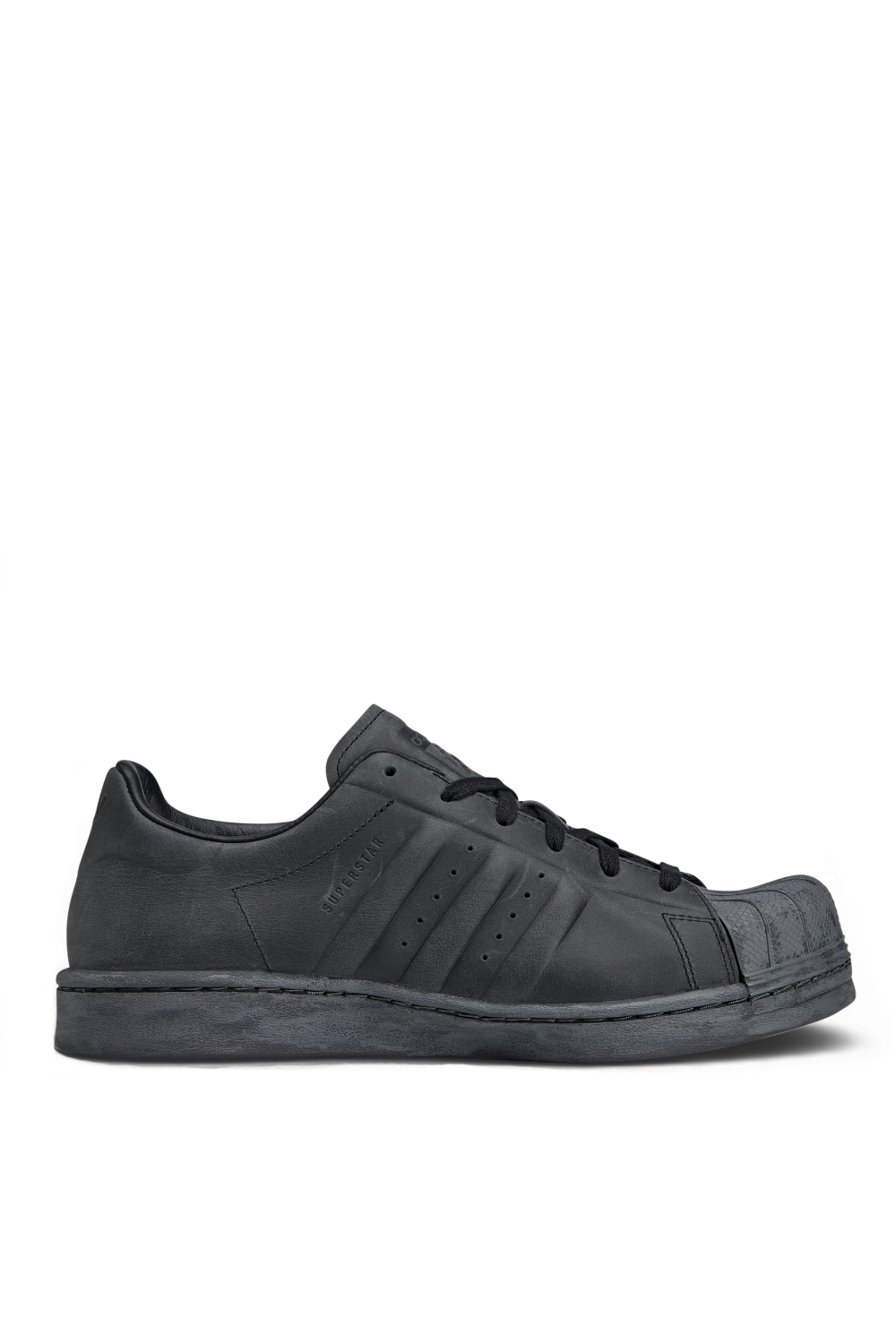 תמונה קידמית של נעלי סניקרס סופרסטאר Adidas X AVAVAV