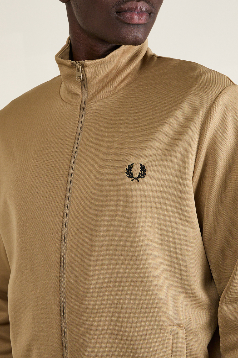 תמונת תקריב דוגמן של ז'קט