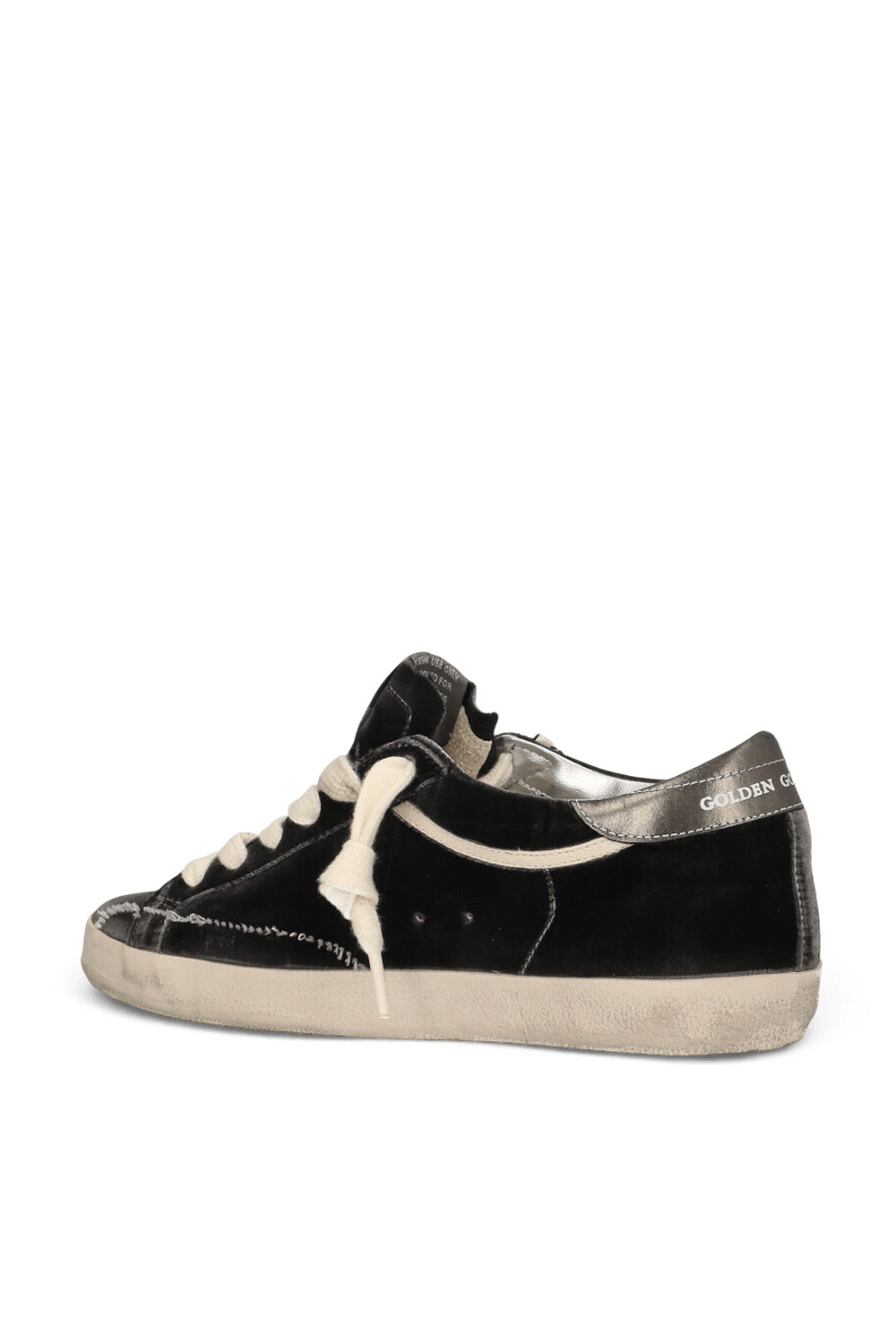 תמונה אחורית של נעלי סניקרס סופר סטאר