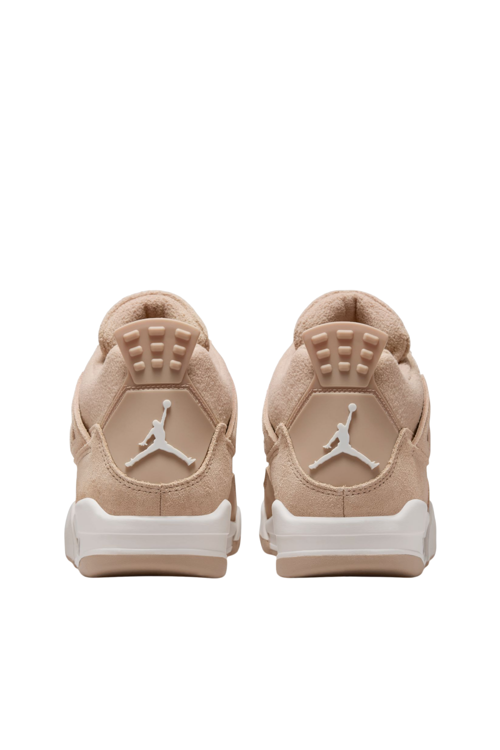 תמונת תקריב של נעלי סניקרס ג'ורדן 4 רטרו קוזי גירל