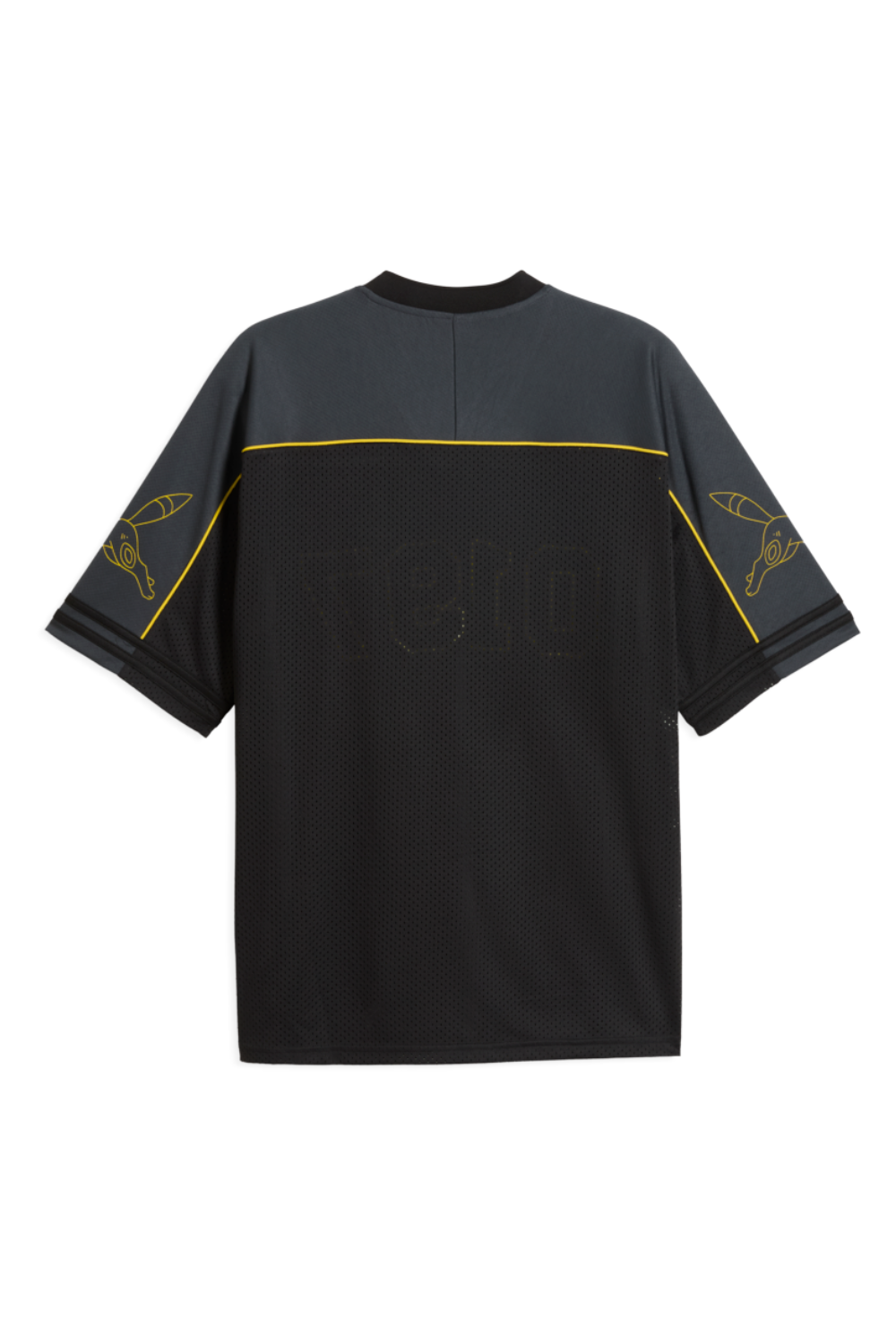 תמונה אחורית של חולצת טי פומה X פוקימון