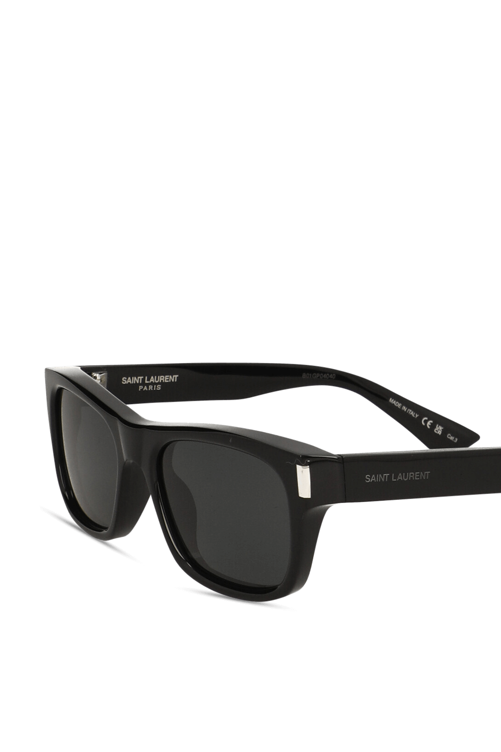 תמונת תקריב של משקפי שמש