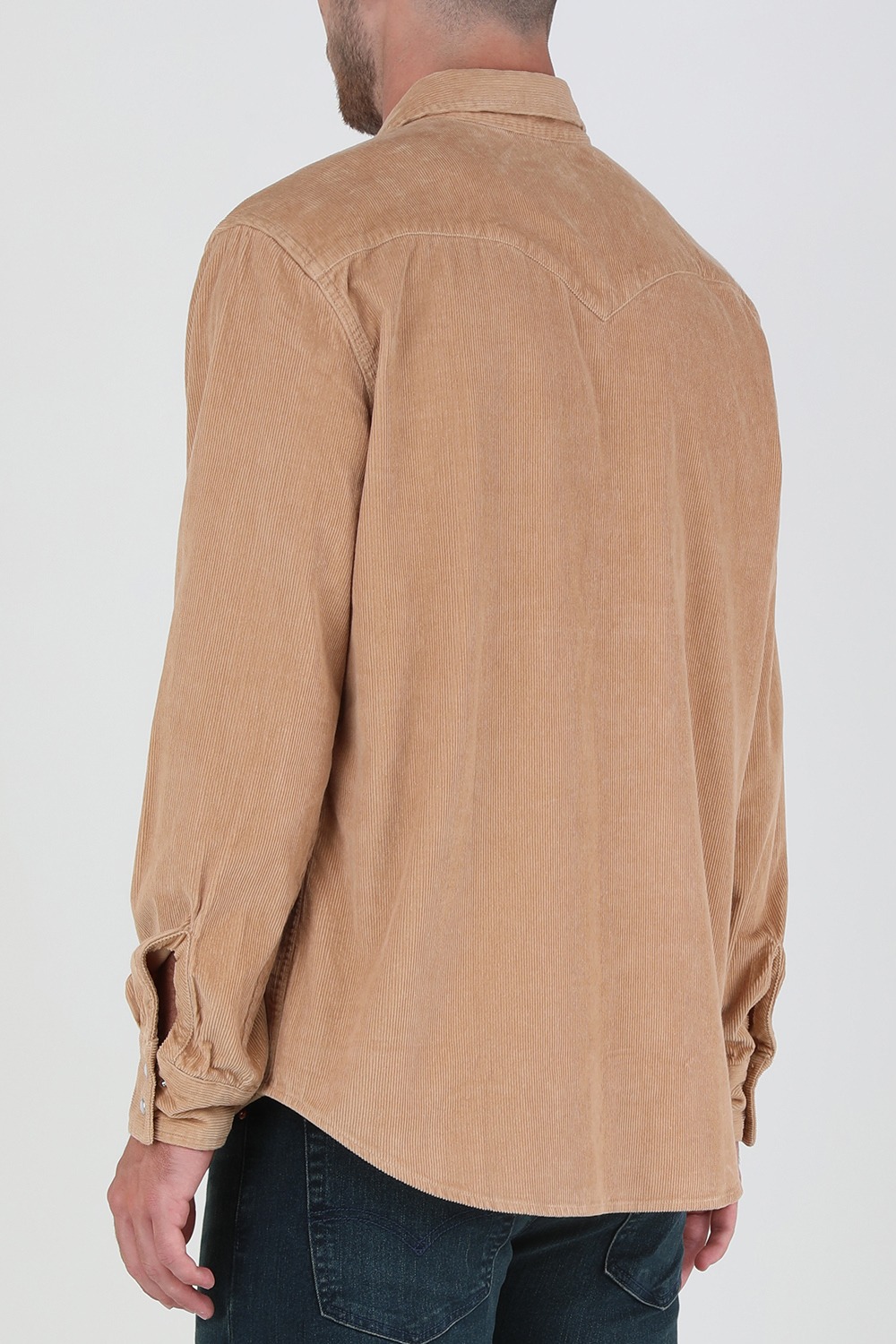 תמונת דוגמן אחורית של חולצת קורדרוי מכופתרת ארוכה