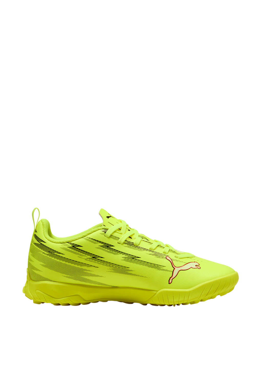 תמונה קידמית של נעלי כדורגל פיוטצ'ר 6 פליי טיטי