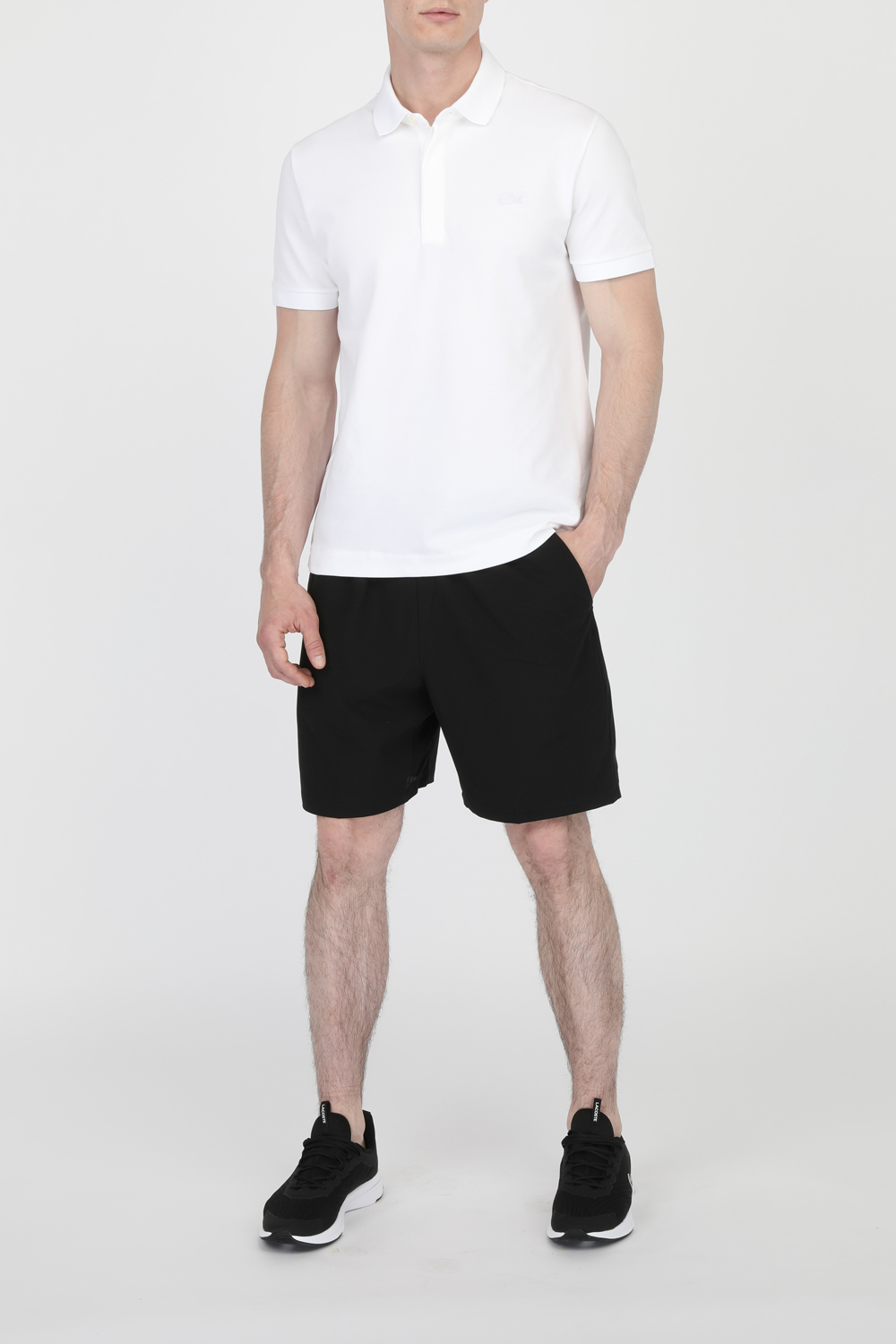 תמונת דוגמן קידמית של Run Spin 0721 Sneakers in Black