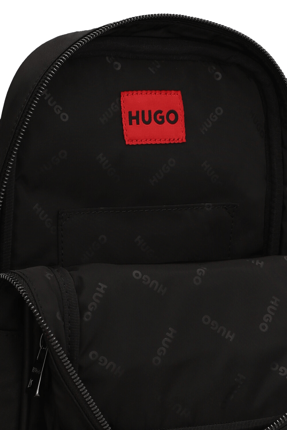 תמונת פנים של תיק קרוס