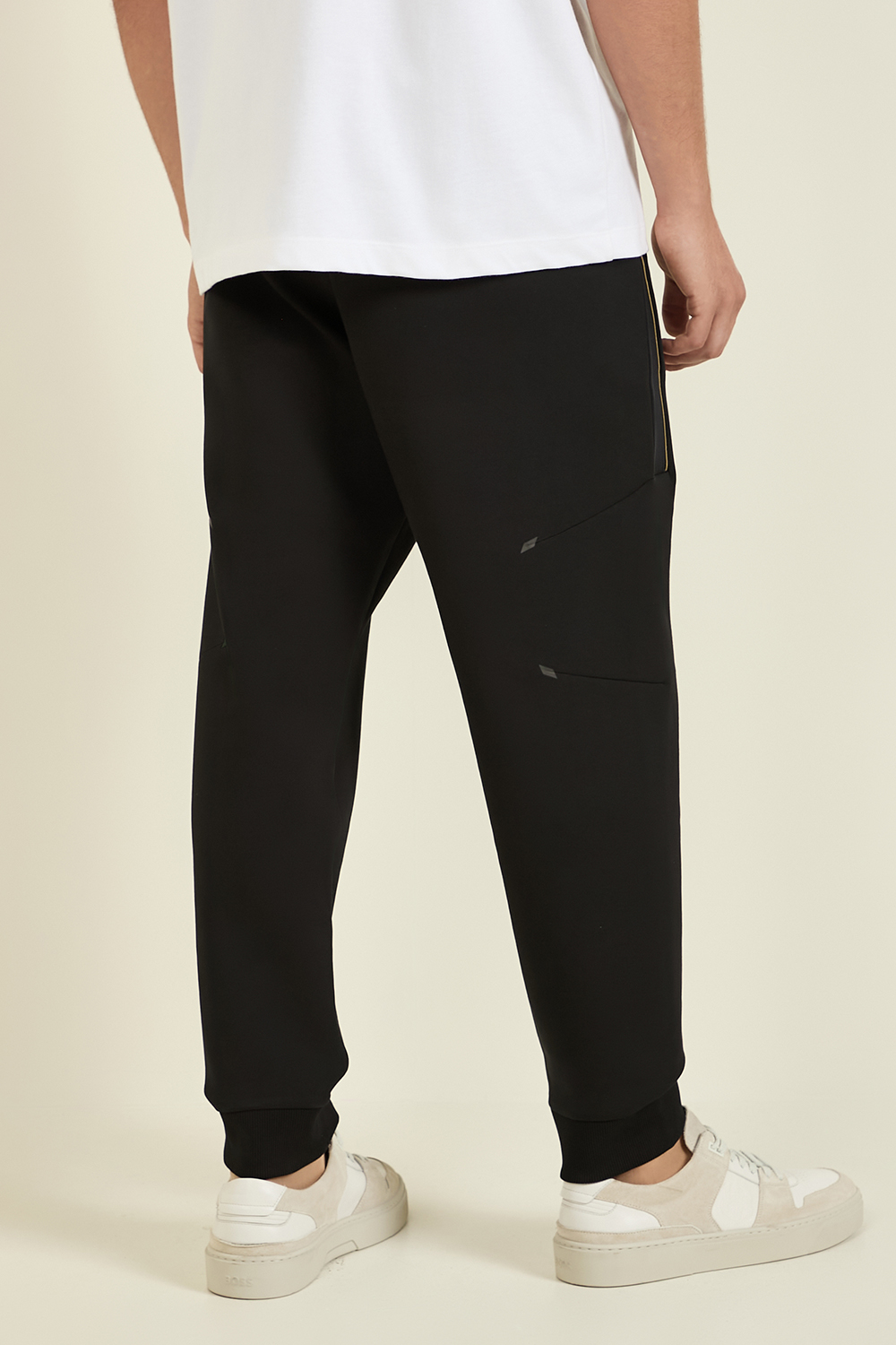 סט ספורטיבי