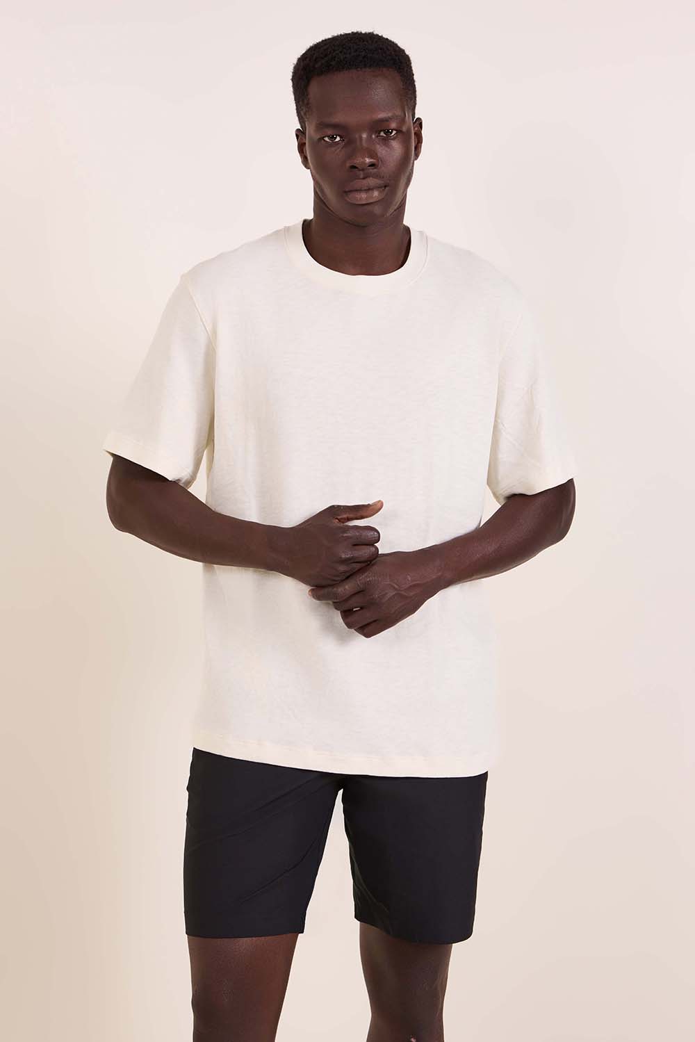 תמונת דוגמן קידמית של Relaxed Cotton Slub T-Shirt