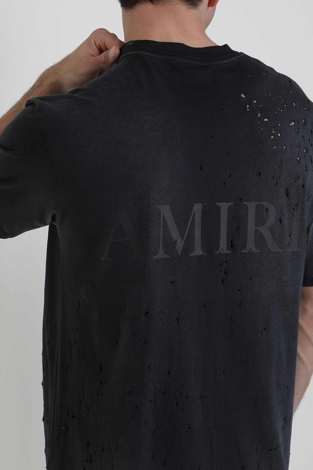 תמונת תקריב דוגמן של חולצת טי