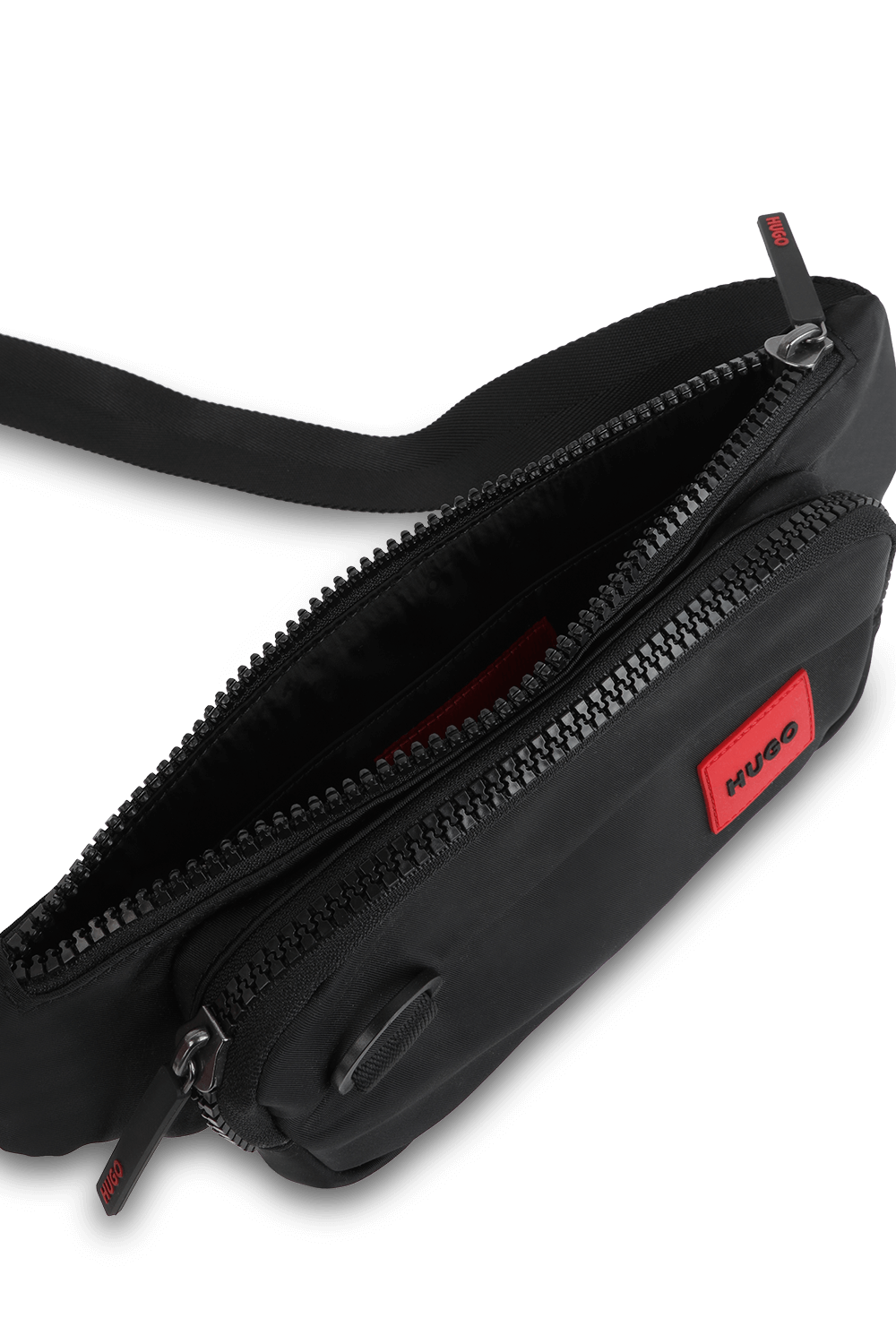 תמונת פנים של תיק פאוץ' 