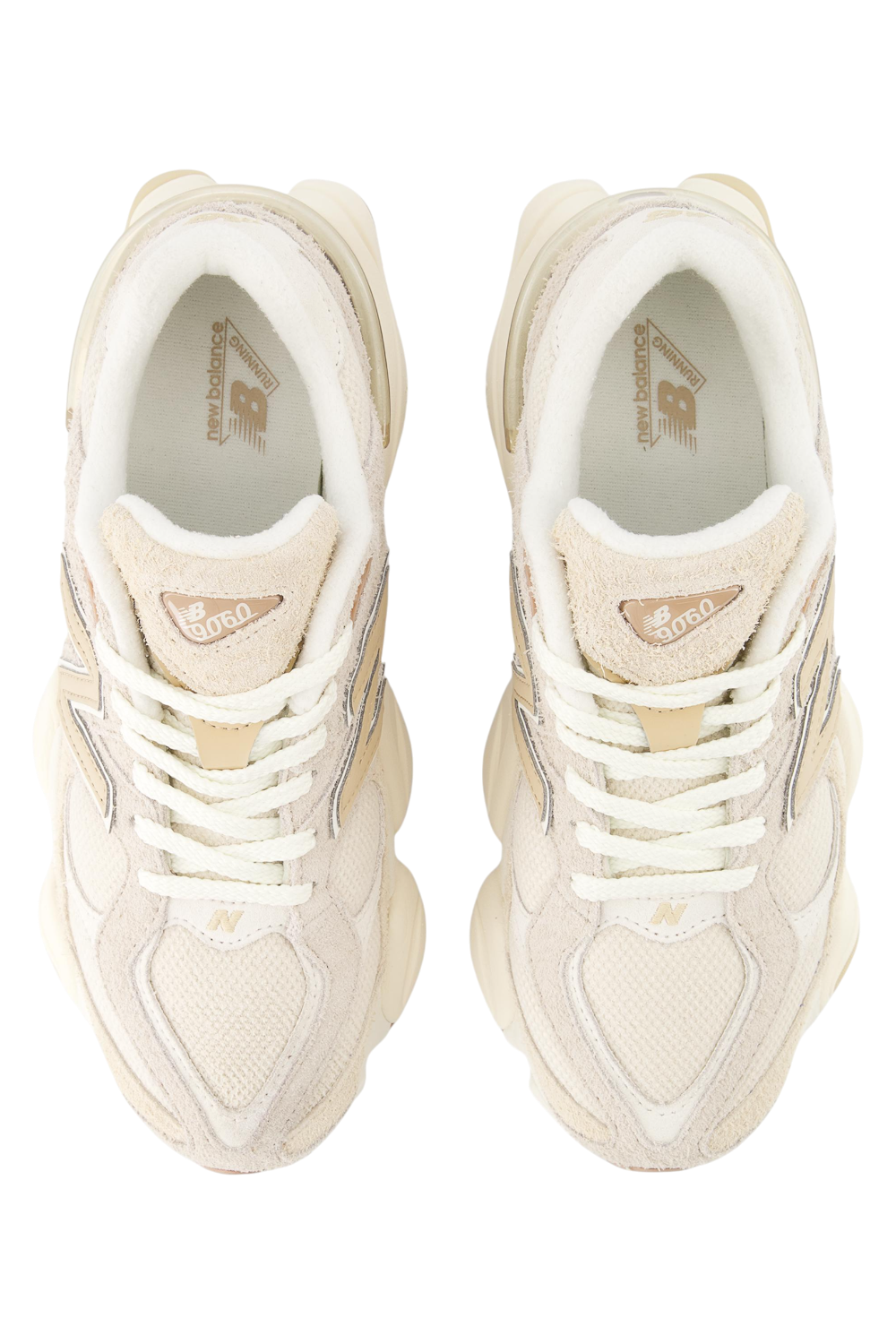 תמונה אחורית של נעלי סניקרס 9060