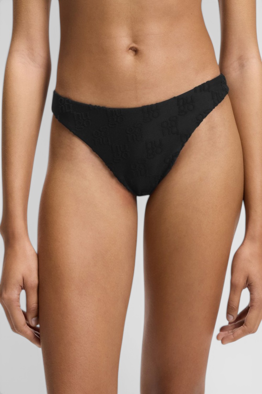 תמונת דוגמן קידמית של תחתוני ביקיני