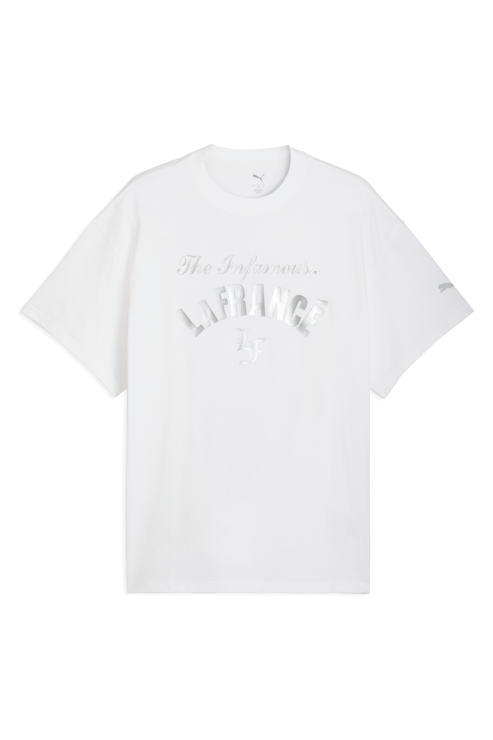 תמונה קידמית של חולצת טי