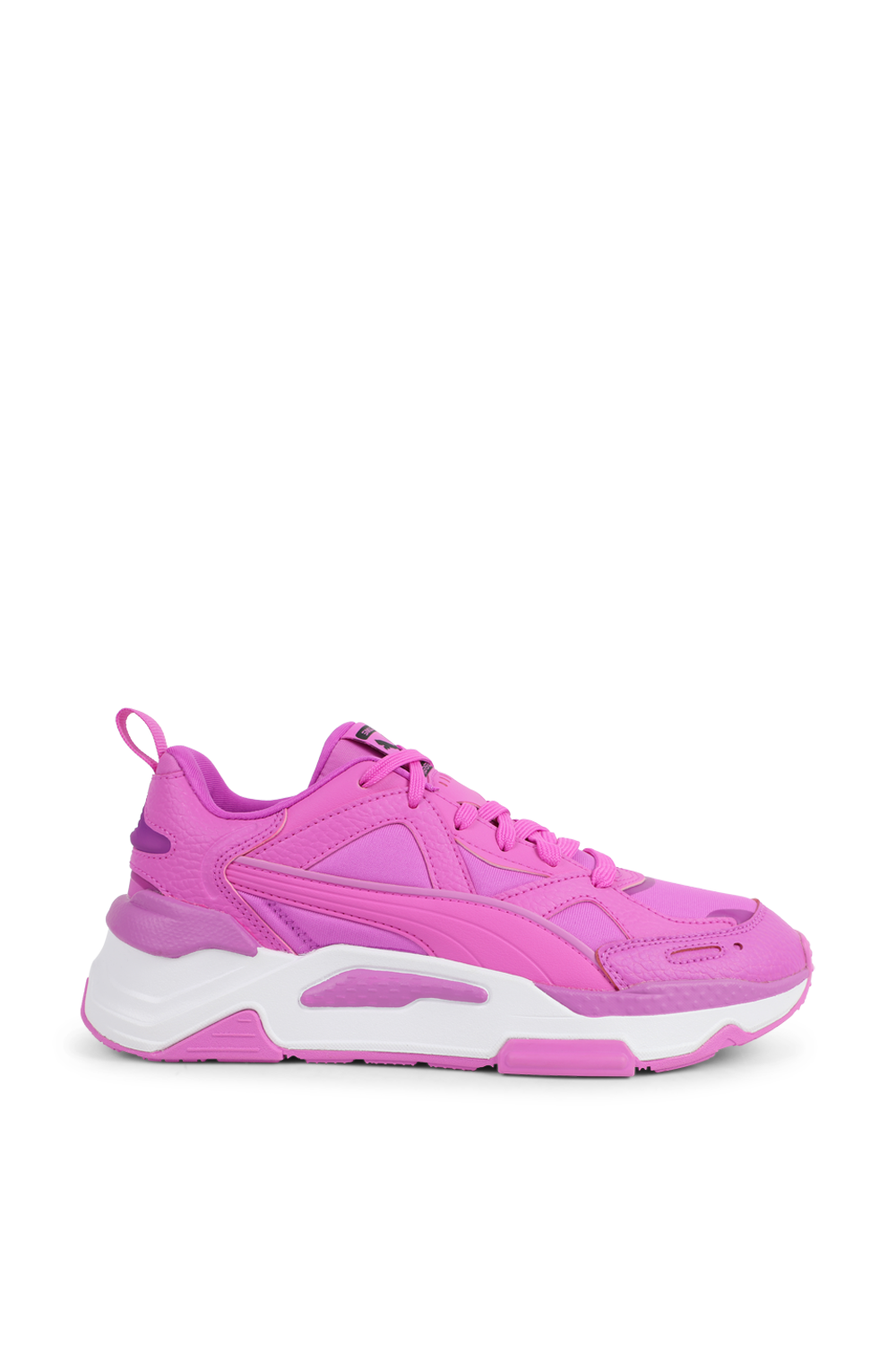 תמונה קידמית של נעלי ריצה סימול 8 מונו מחומרים ממוחזרים