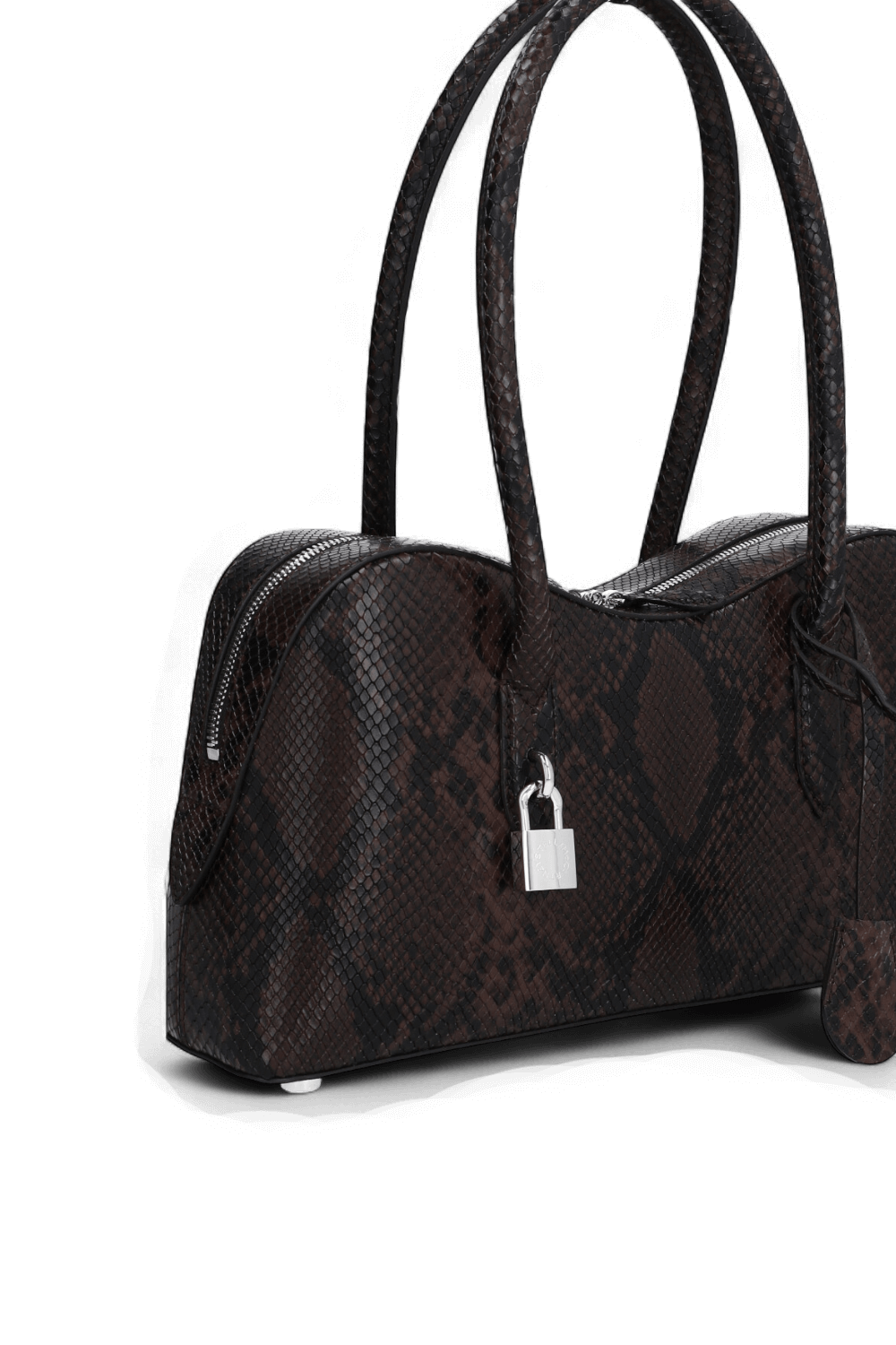 תמונת תקריב של תיק כתף בגודל מדיום