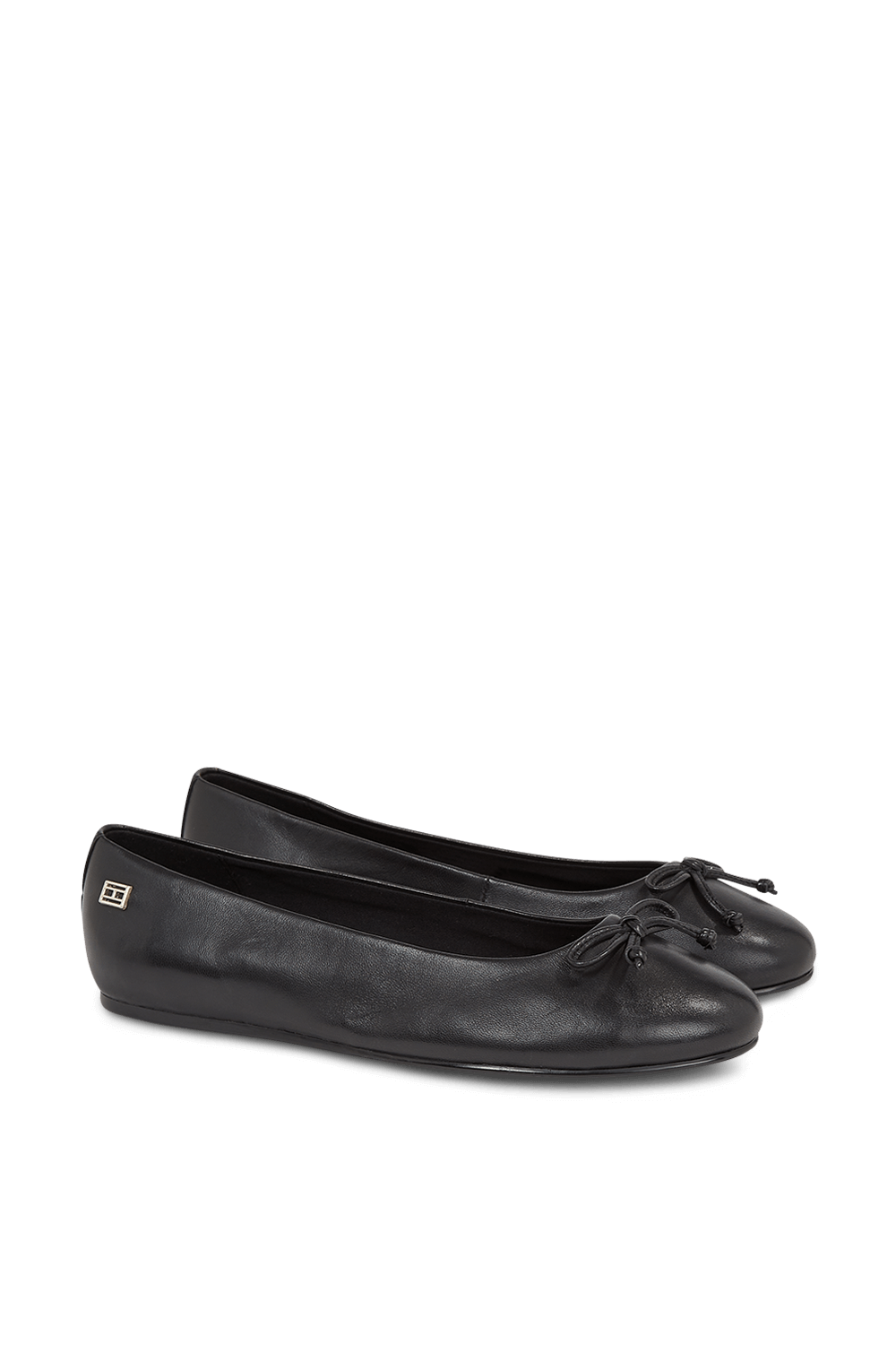 תמונה אחורית של נעלי בלרינה