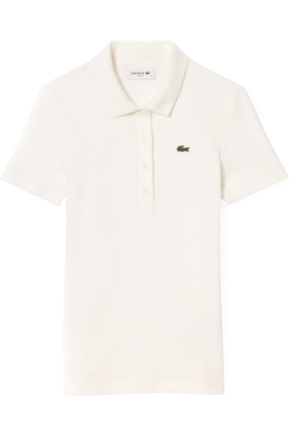 תמונת תקריב של חולצת פולו