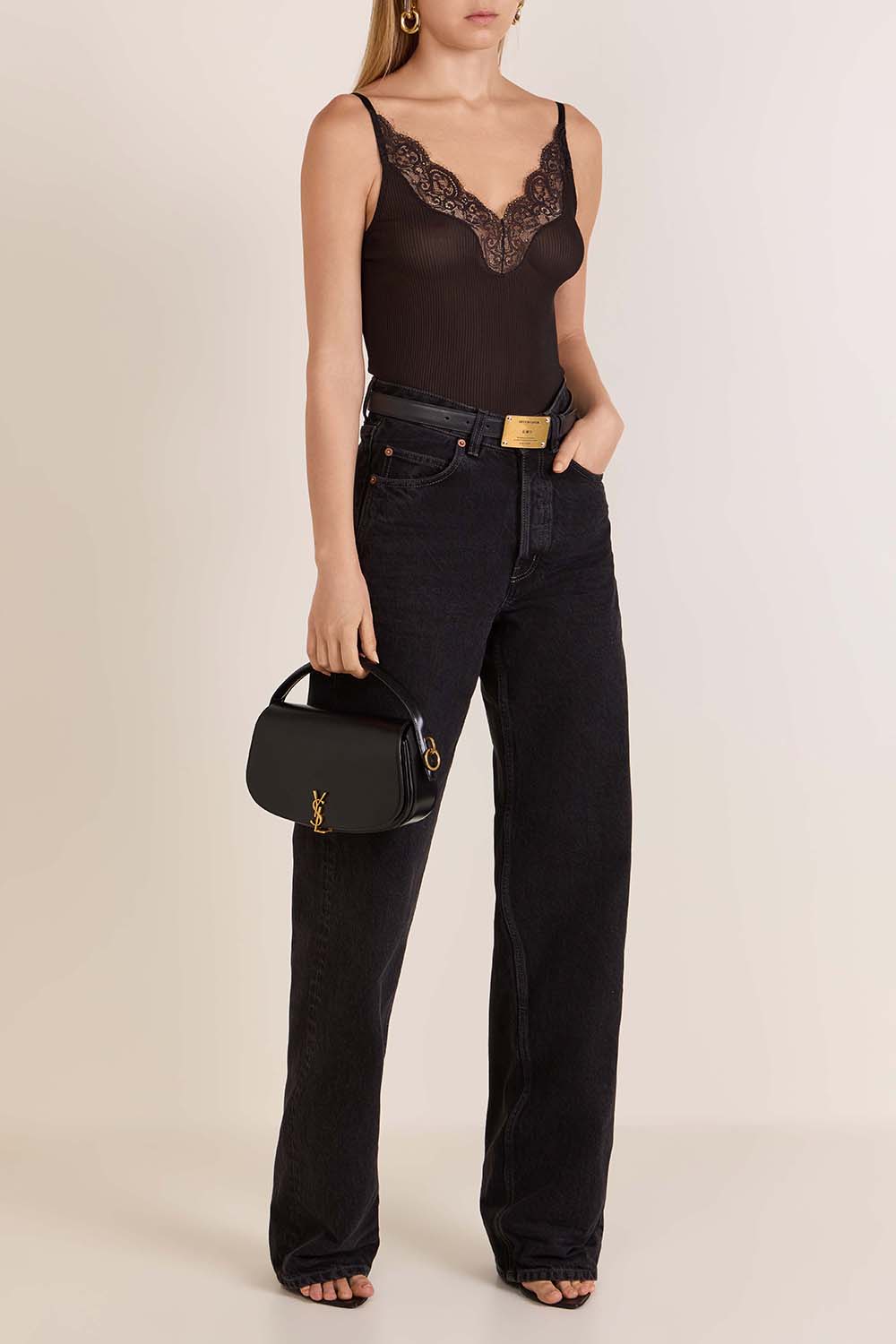 תמונת דוגמן קידמית של תיק קרוסבודי וולטר