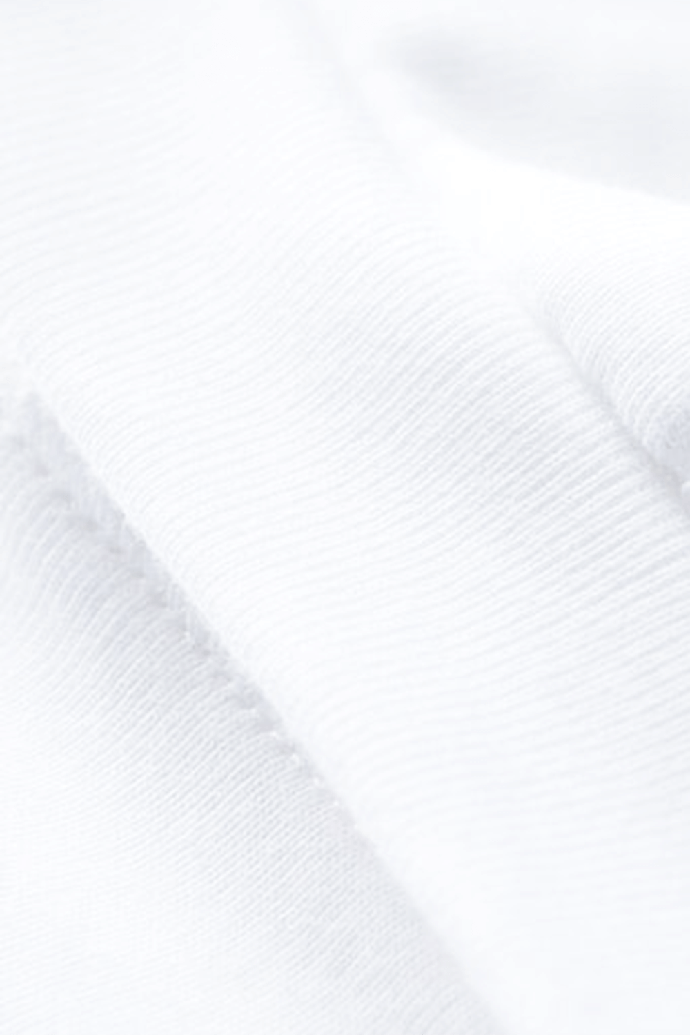 תמונה אחורית של כובע כותנה לבן