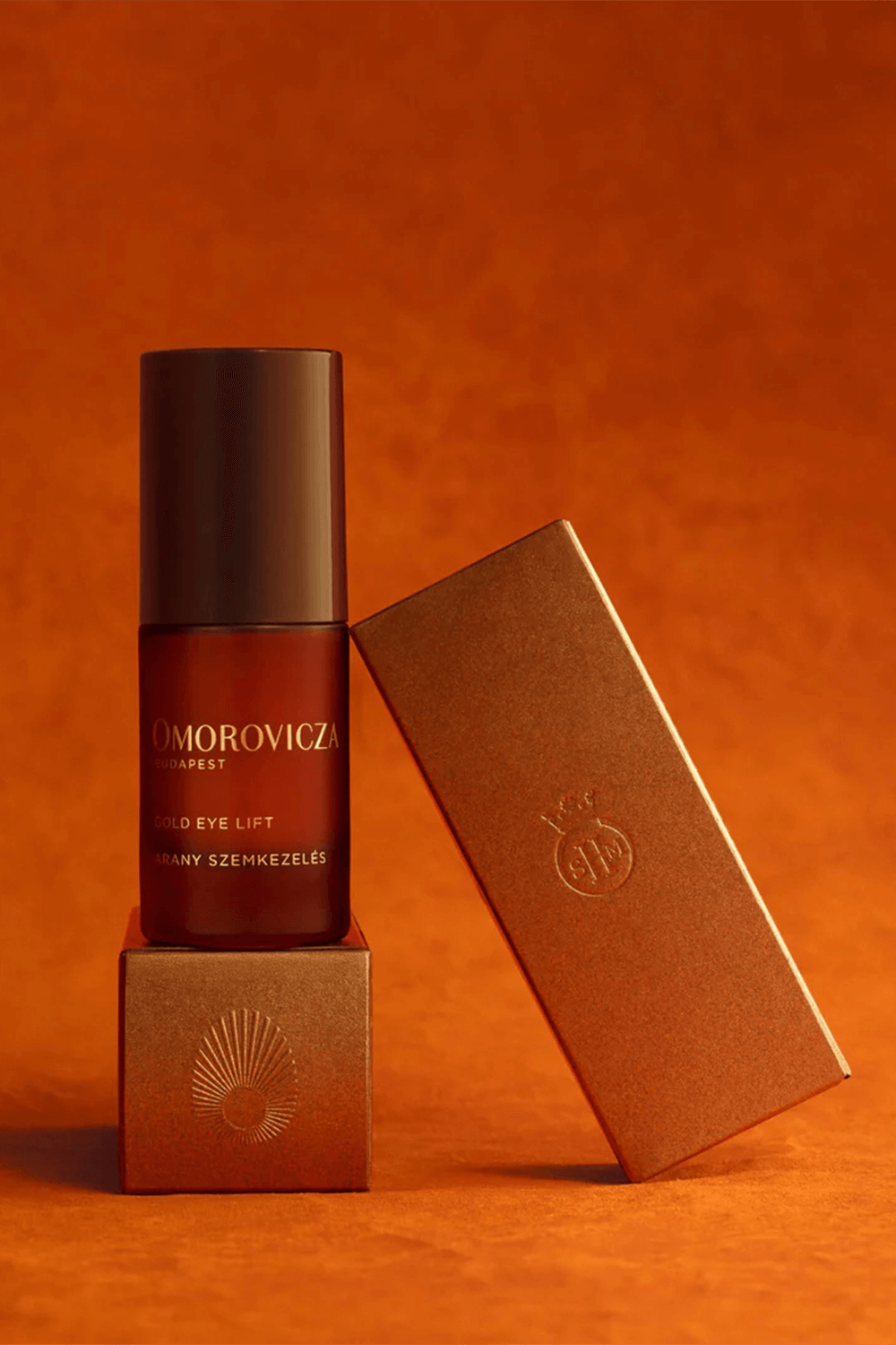 תמונת תקריב של Gold Eye lift 15 ml