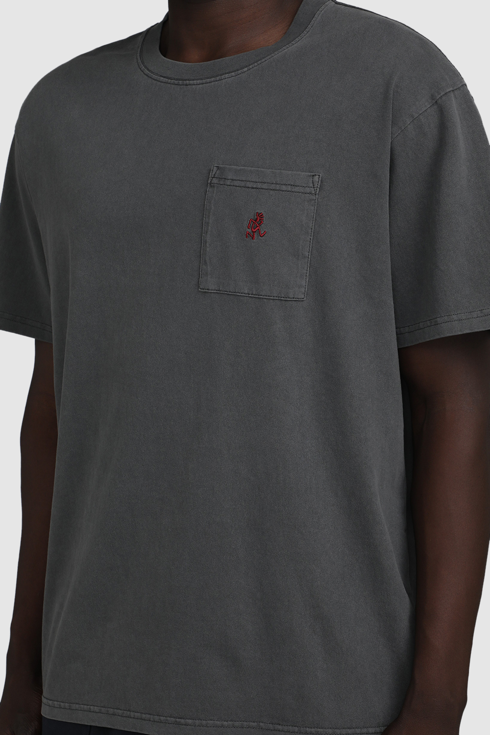 תמונת דוגמן אחורית של חולצת טי