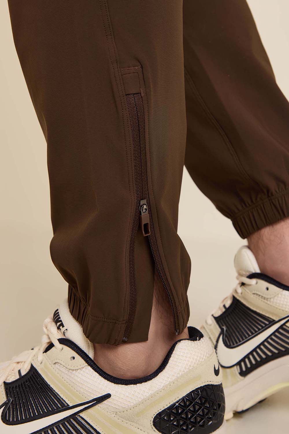 Pace Breaker Jogger Regular