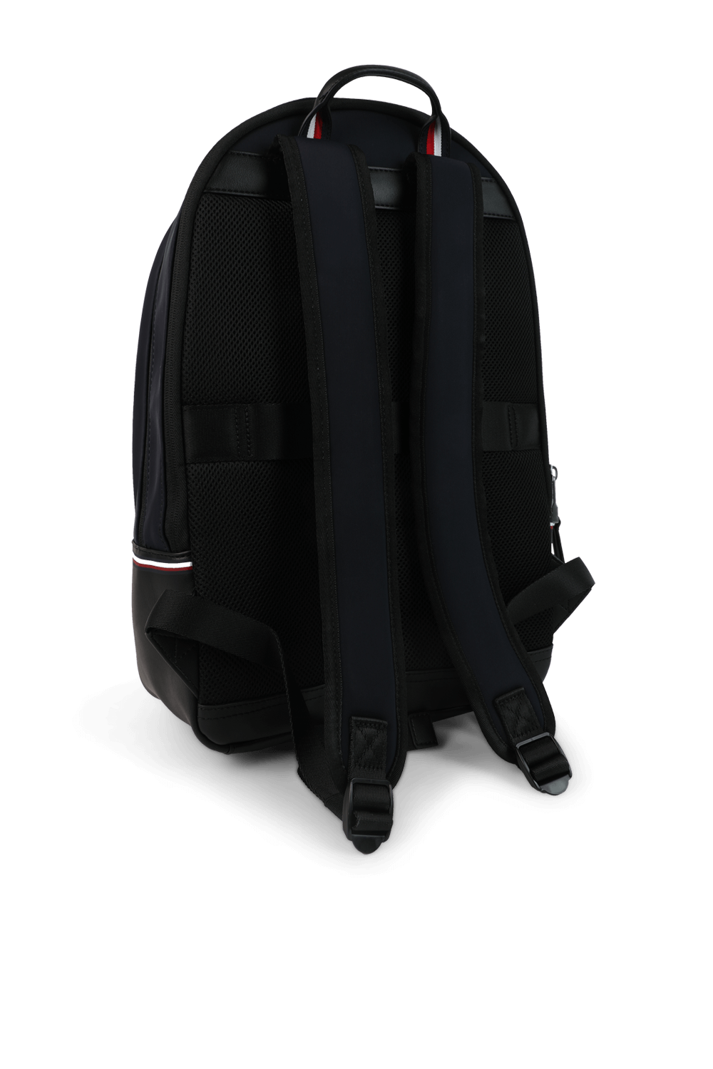 תמונה אחורית של תיק גב ניילון