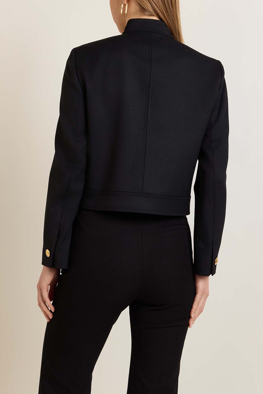 תמונת דוגמן אחורית של ז'קט צמר קרופ