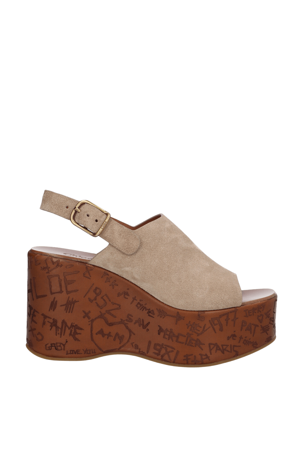 תמונה קידמית של סנדלי פלטפורמה