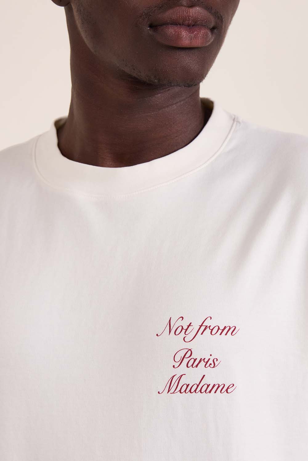 תמונת דוגמן אחורית של חולצת טי שרוול ארוך