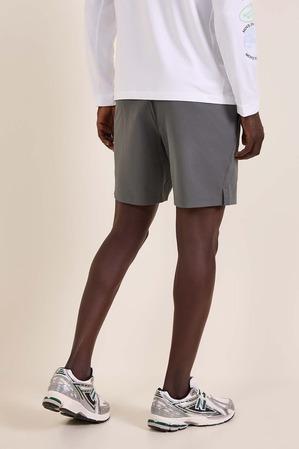 תמונת דוגמן אחורית של Zeroed In Linerless Short 7