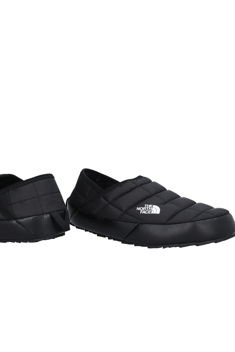 תמונת תקריב של נעלי בית תרמובול