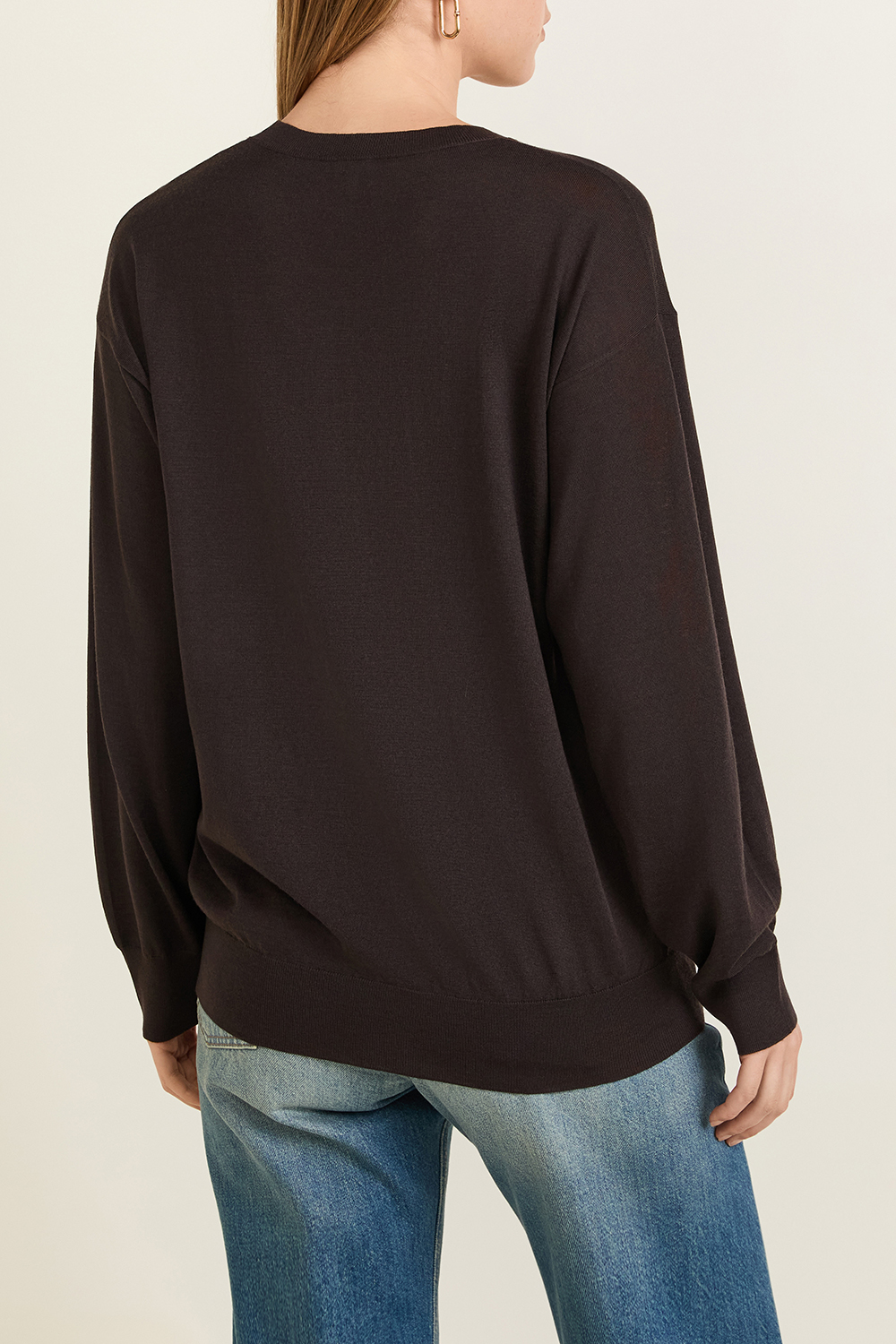 תמונת דוגמן אחורית של סריג צמר