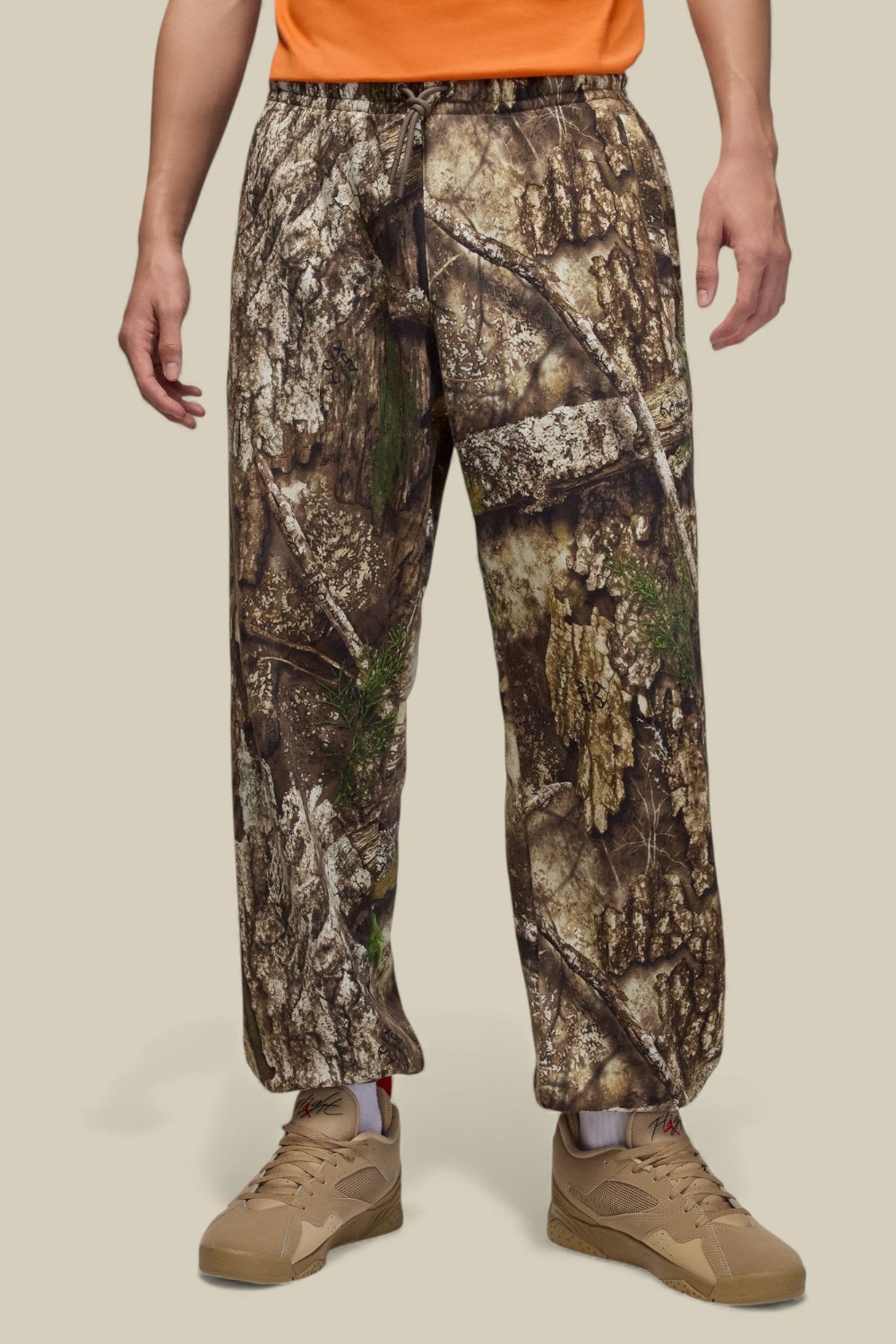 תמונת דוגמן קידמית של מכנסי ג'וגר נייקי ג'ורדן X רילטריי