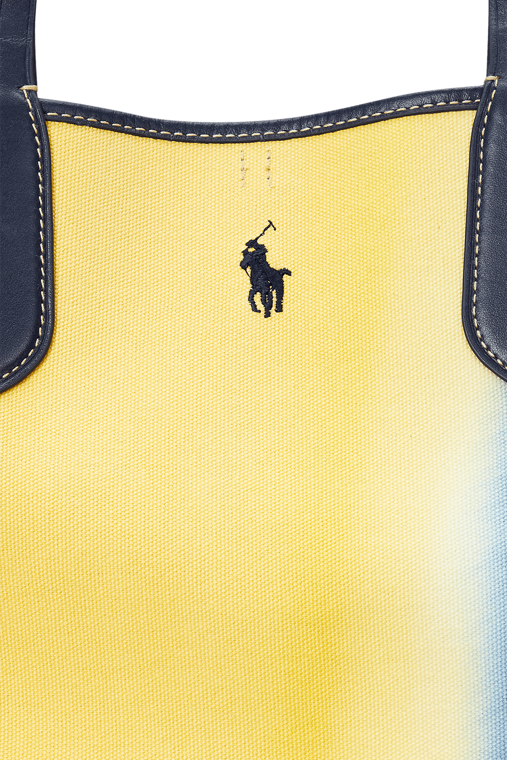 תמונת תקריב של תיק נשיאה טאי דאי