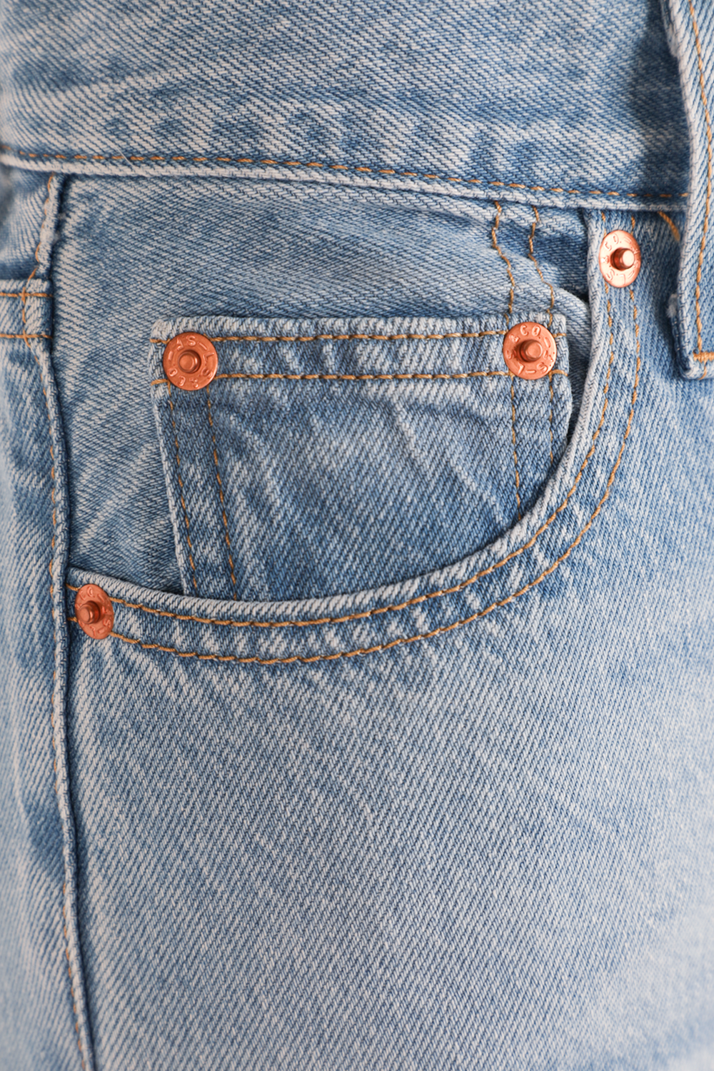 מכנסי ג'ינס מאט' קלאב מתרחבים בגוון אינדיגו בהיר LEVI`S