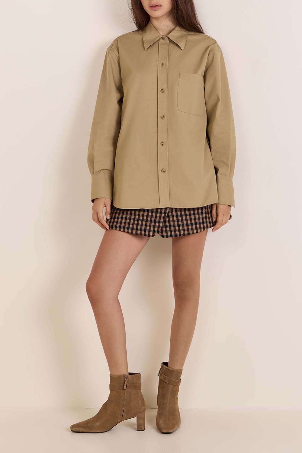 תמונת דוגמן קידמית של מגפוני עקב ג'ורג'יה