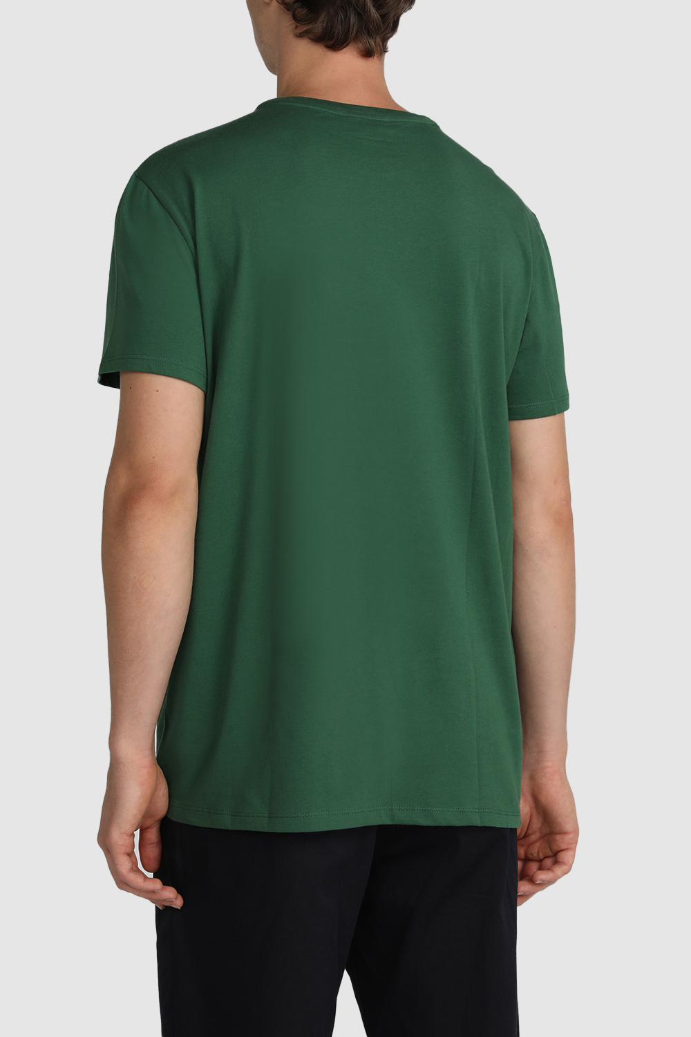 תמונת דוגמן אחורית של חולצת טי