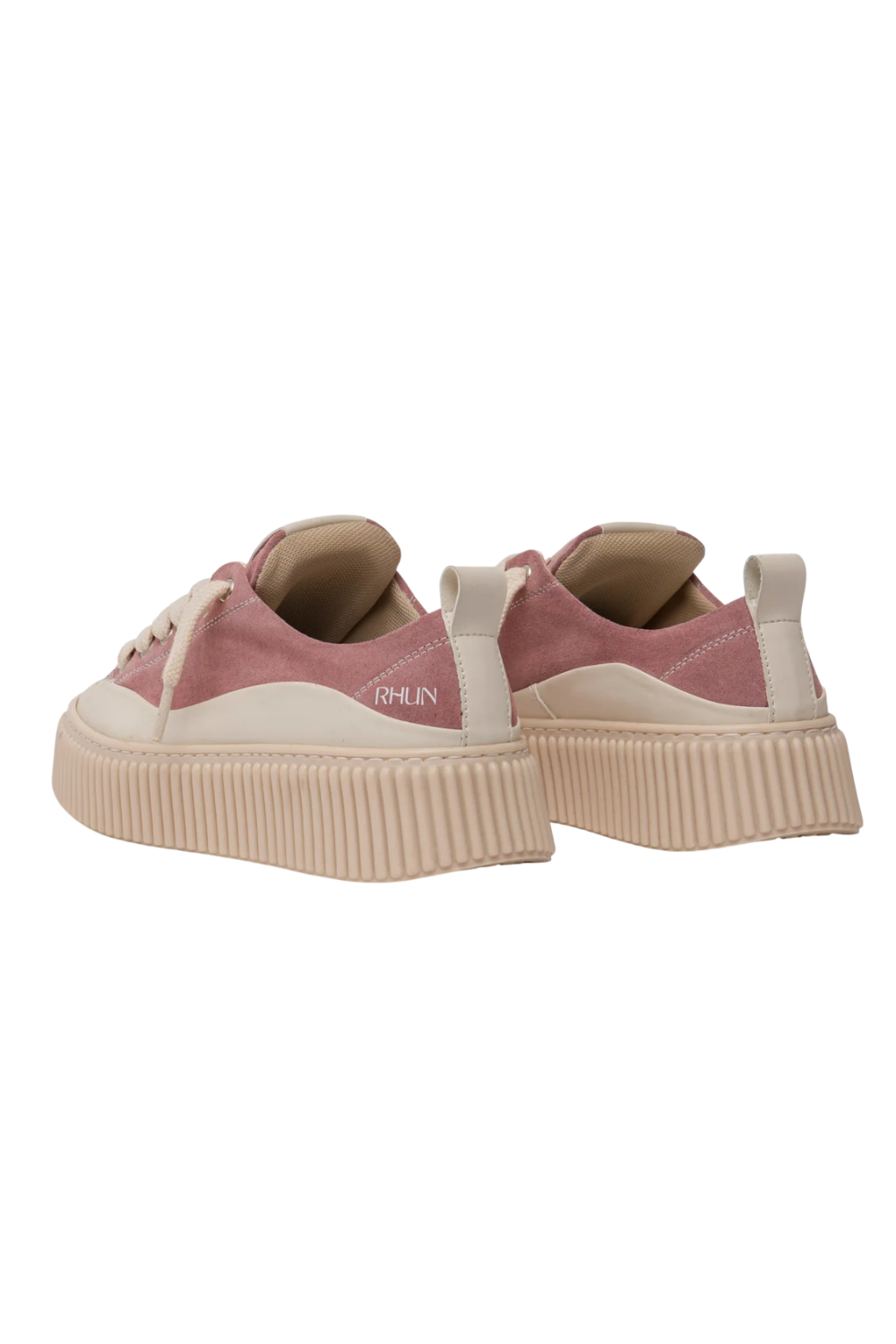 תמונה אחורית של נעלי סניקרס 2020