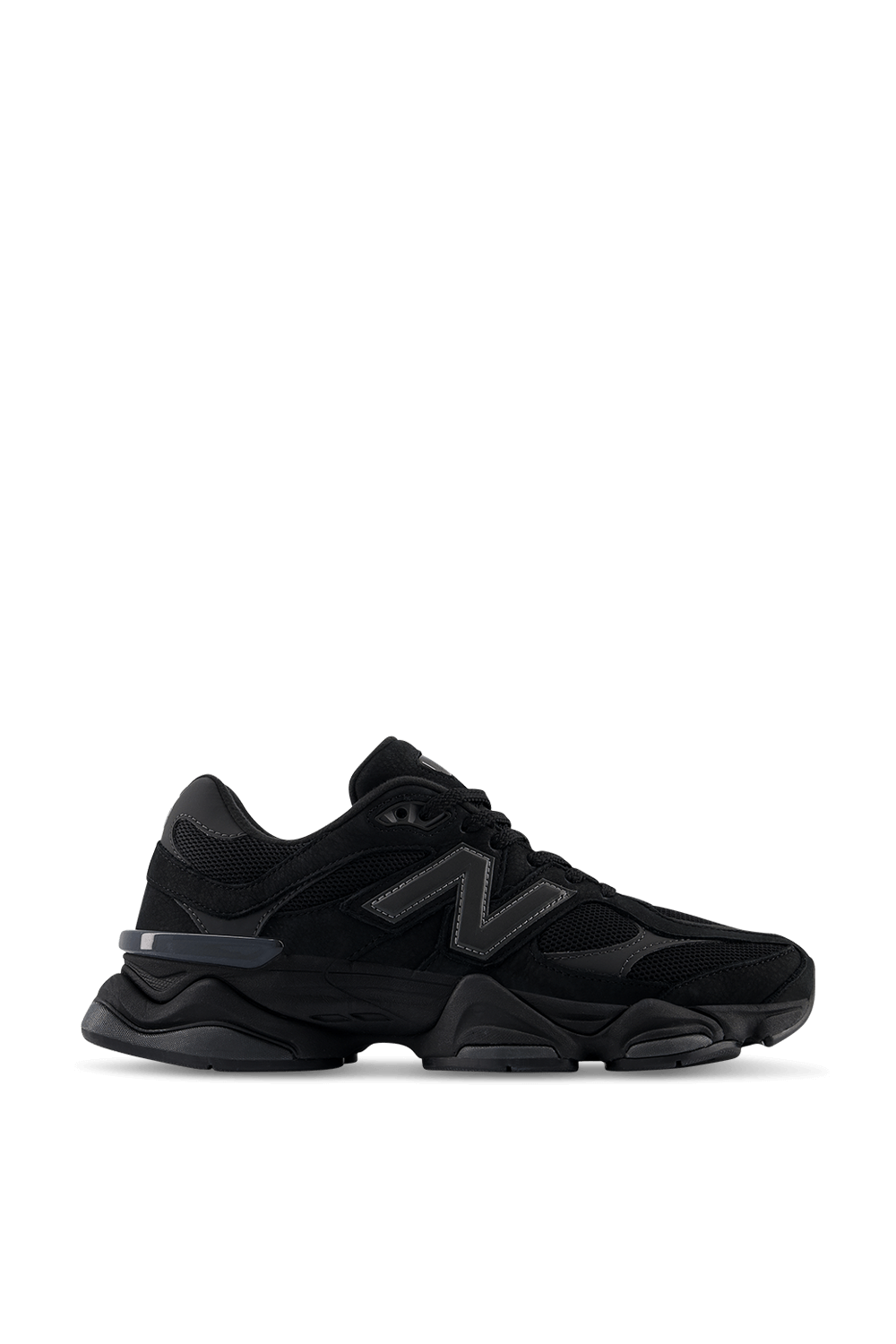 תמונה קידמית של נעלי סניקרס 9060