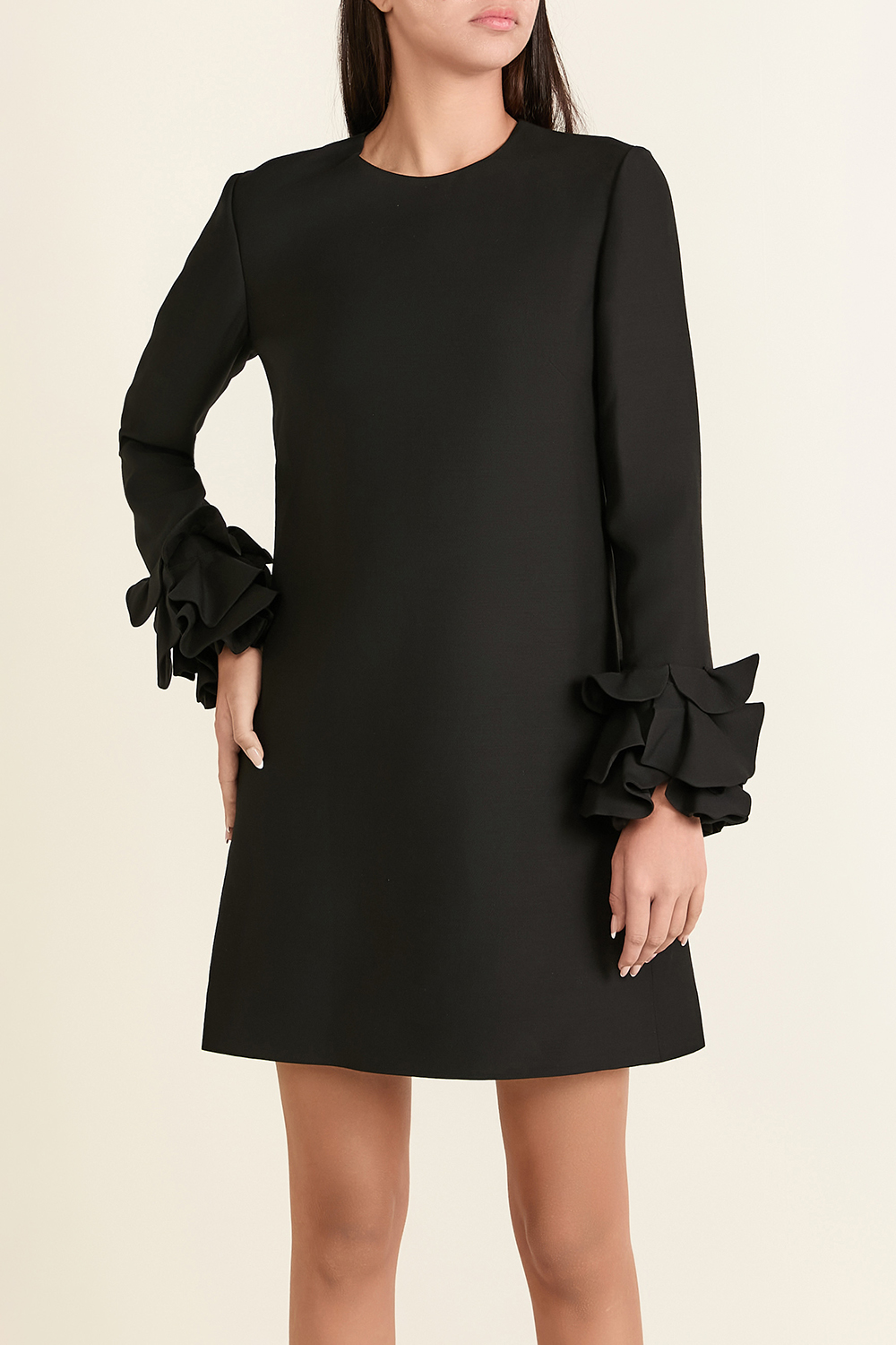 תמונת דוגמן קידמית של שמלת מיני